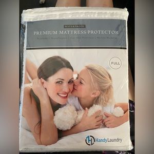 Brand New! Full size waterproof mattress cover